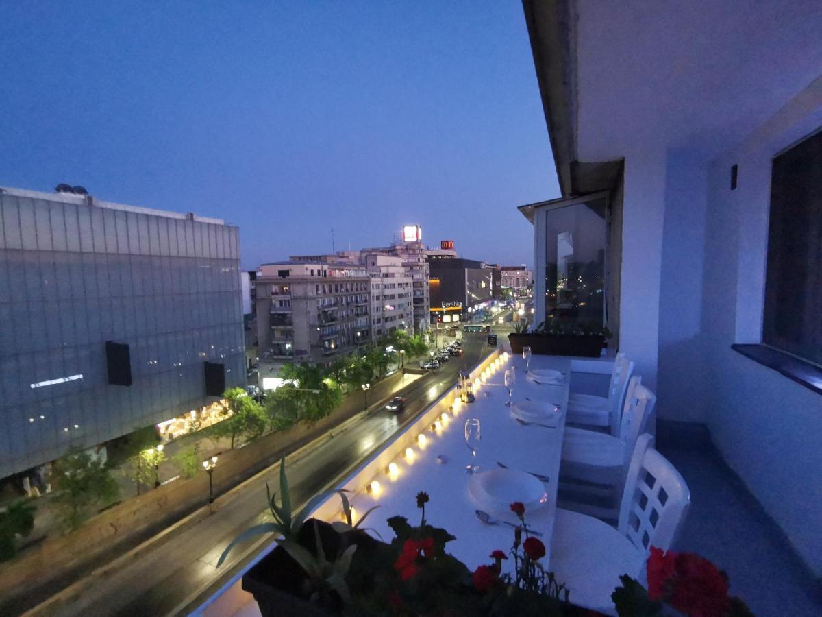 Old Town Apartment With Amazing View From The Balcony Bukarest Exterior foto