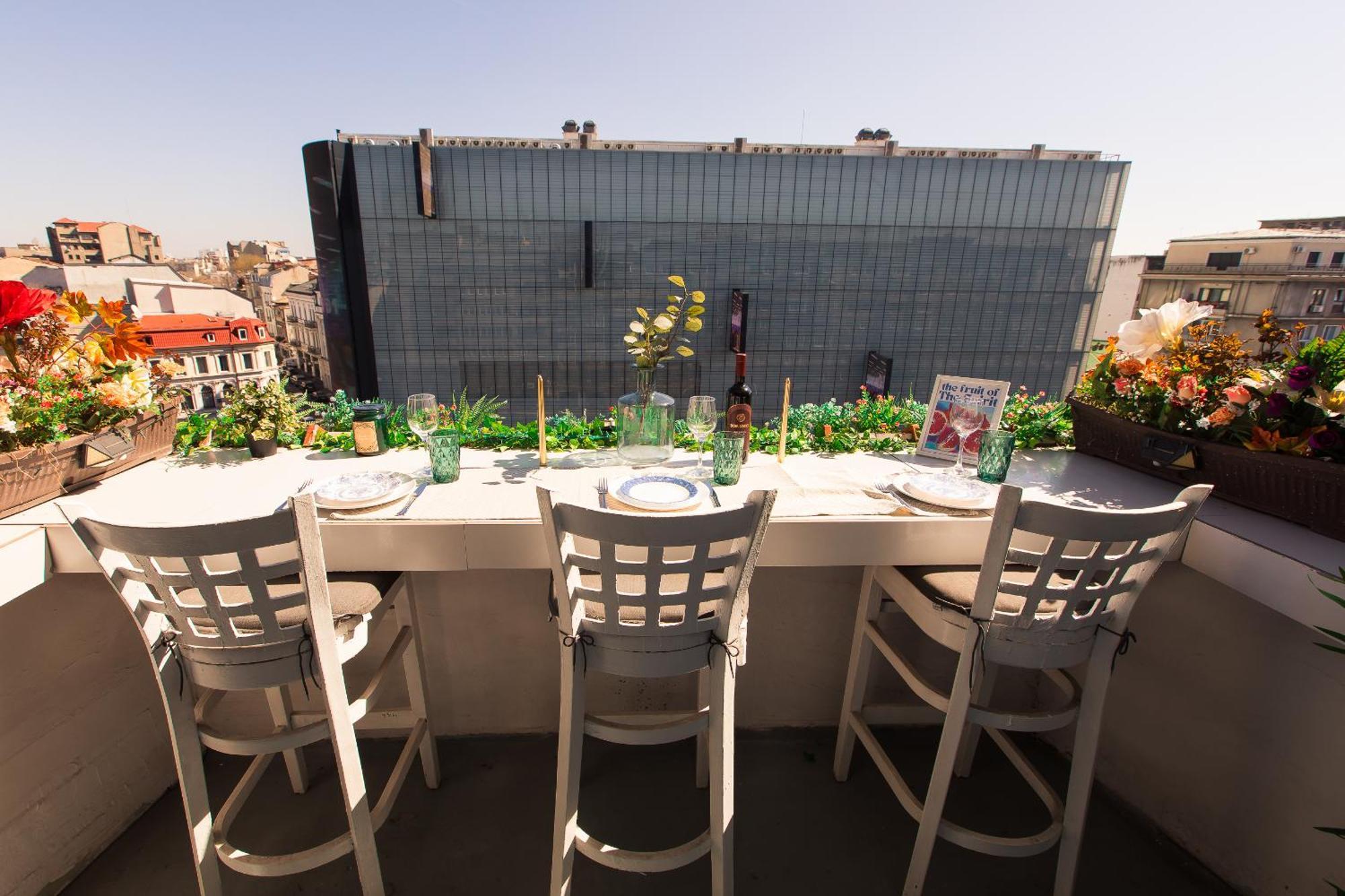 Old Town Apartment With Amazing View From The Balcony Bukarest Exterior foto